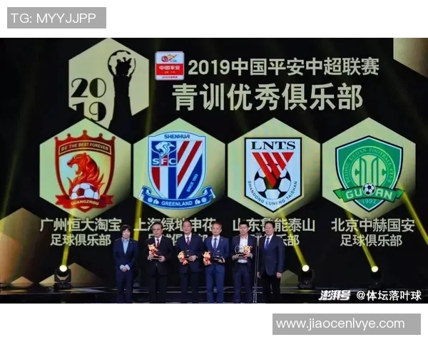 聚焦98后足球新星崛起：未来之星与世界足坛的竞争